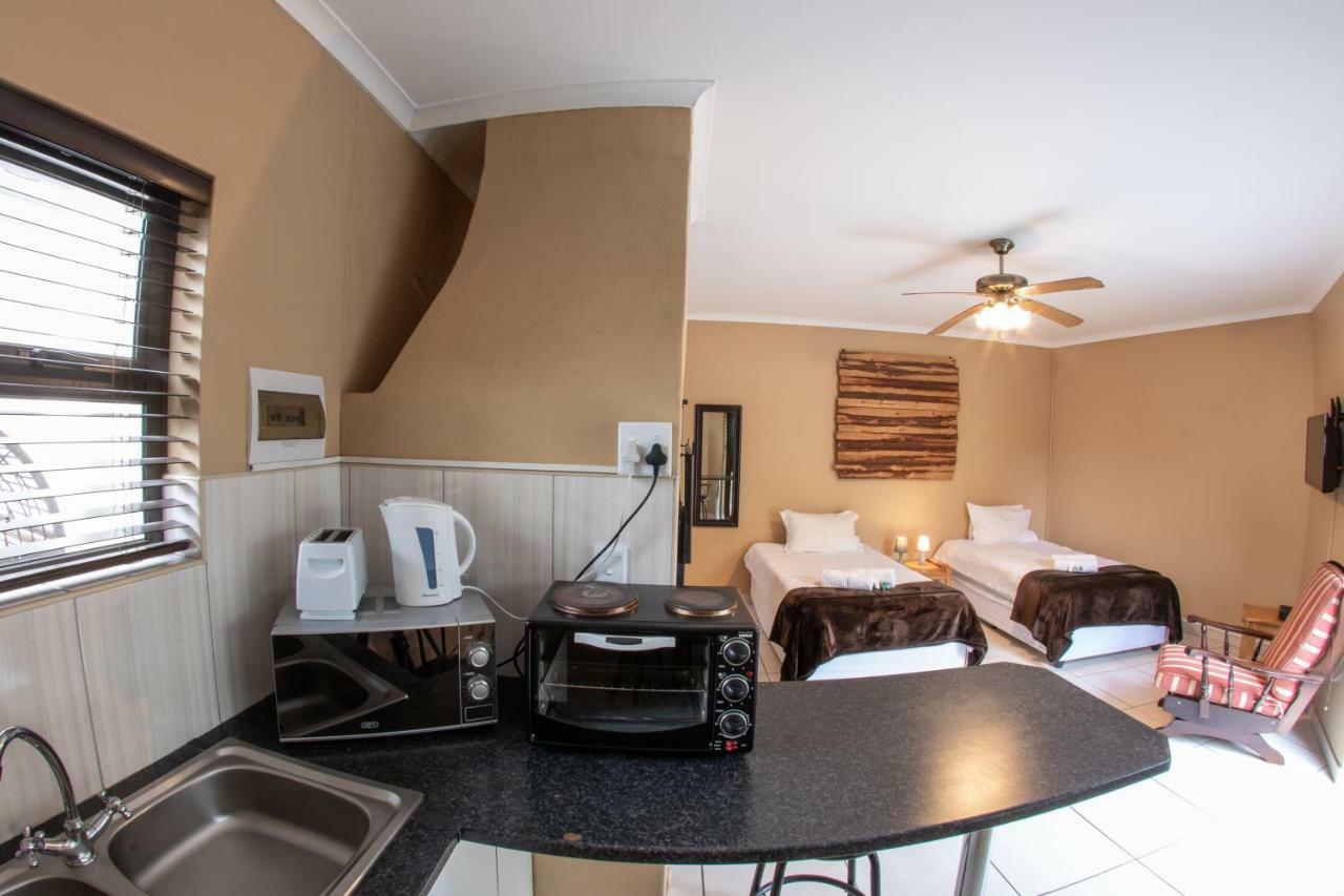 Meransha Self Catering Cc Walvis Bay Extérieur photo