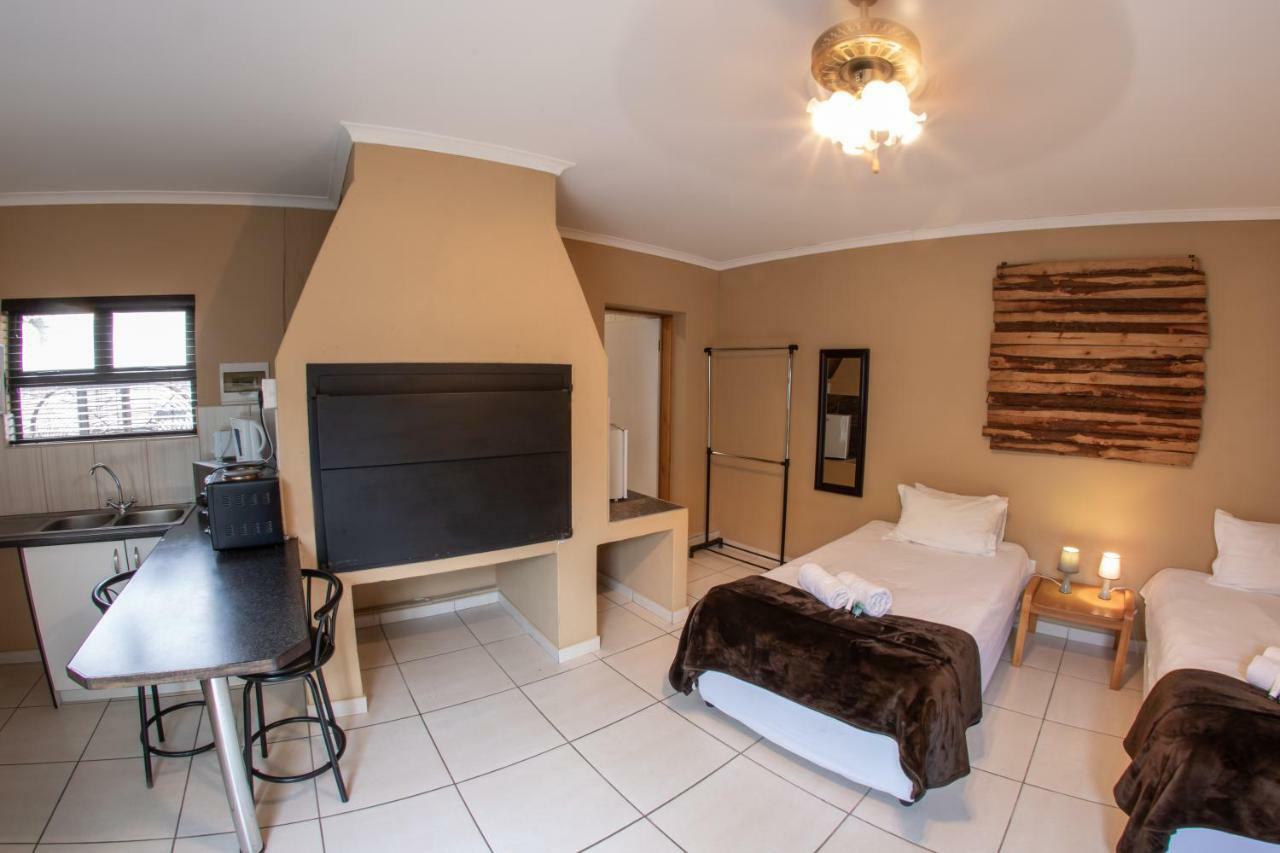 Meransha Self Catering Cc Walvis Bay Extérieur photo