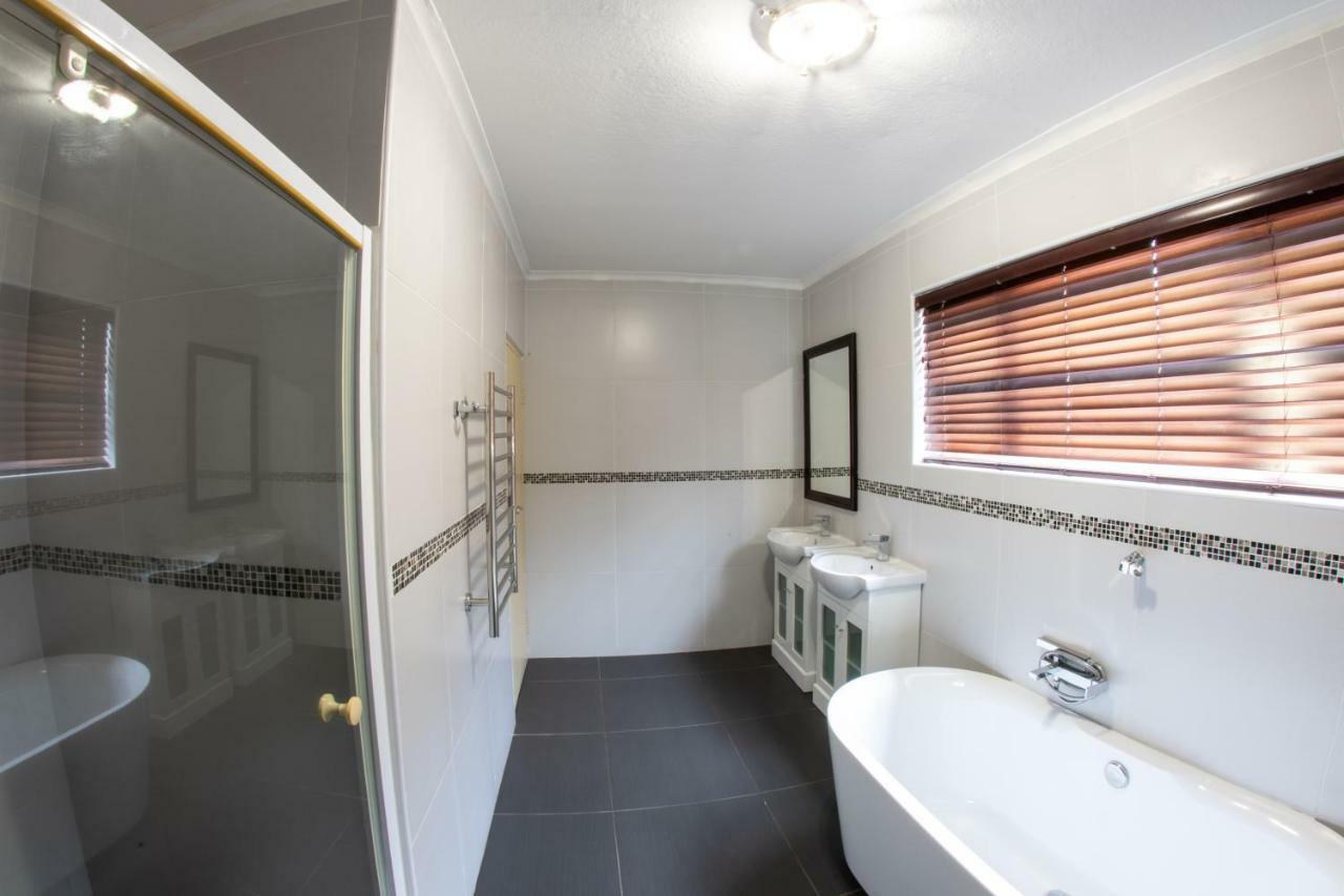 Meransha Self Catering Cc Walvis Bay Extérieur photo