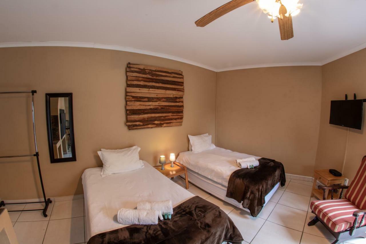 Meransha Self Catering Cc Walvis Bay Extérieur photo