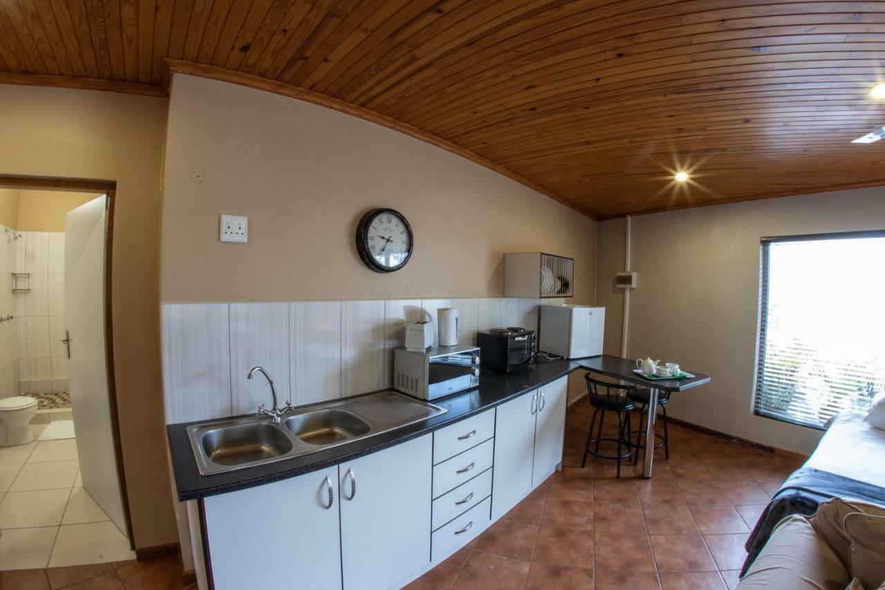 Meransha Self Catering Cc Walvis Bay Extérieur photo