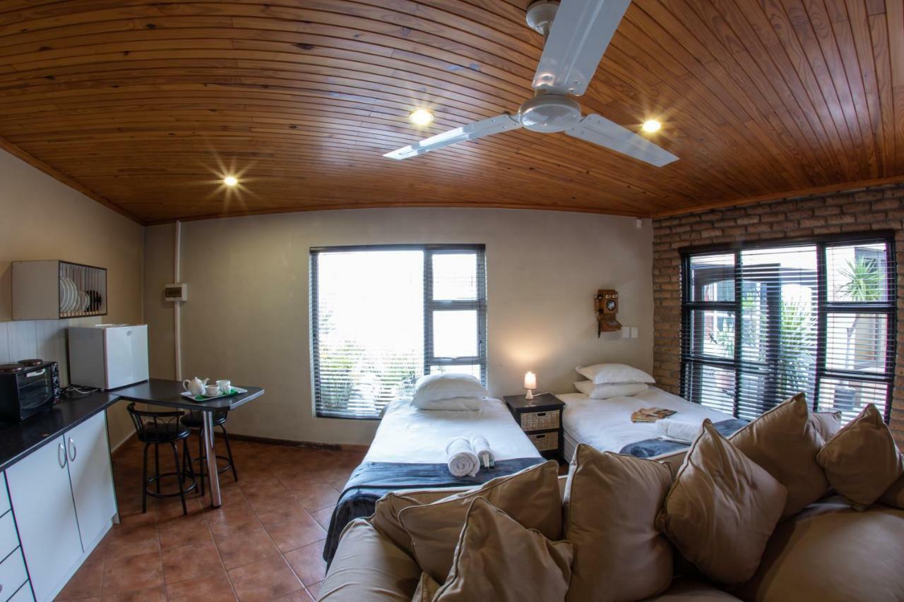 Meransha Self Catering Cc Walvis Bay Extérieur photo