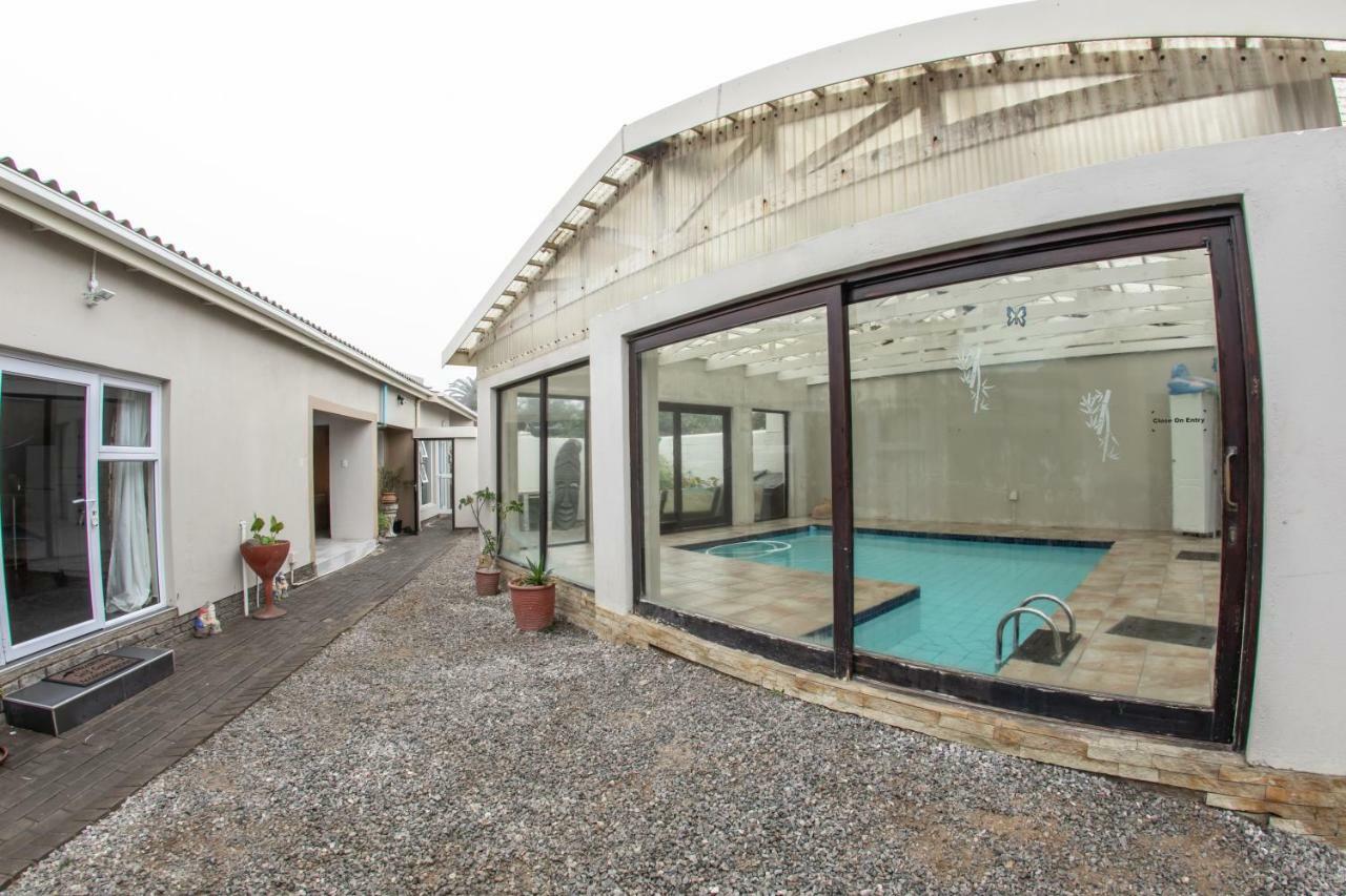Meransha Self Catering Cc Walvis Bay Extérieur photo