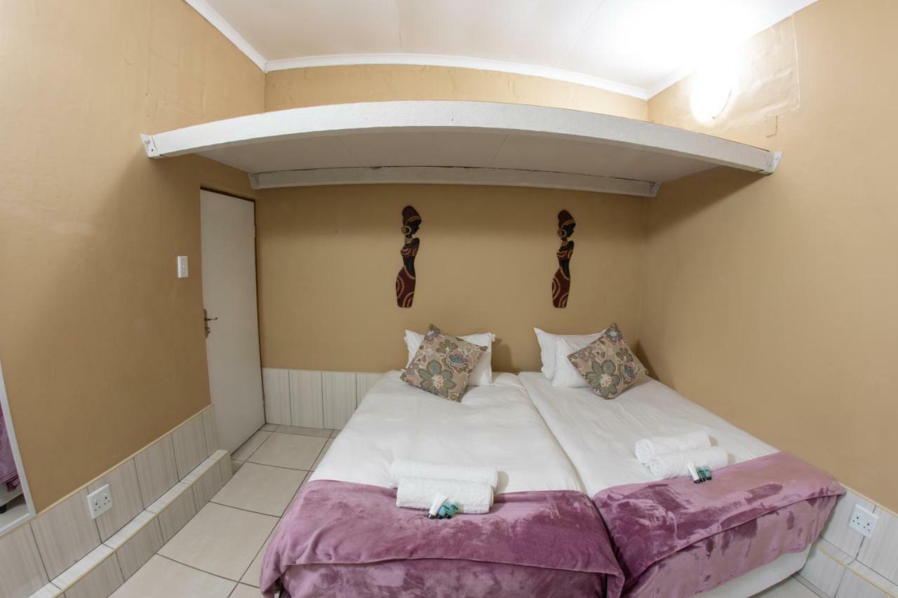 Meransha Self Catering Cc Walvis Bay Extérieur photo