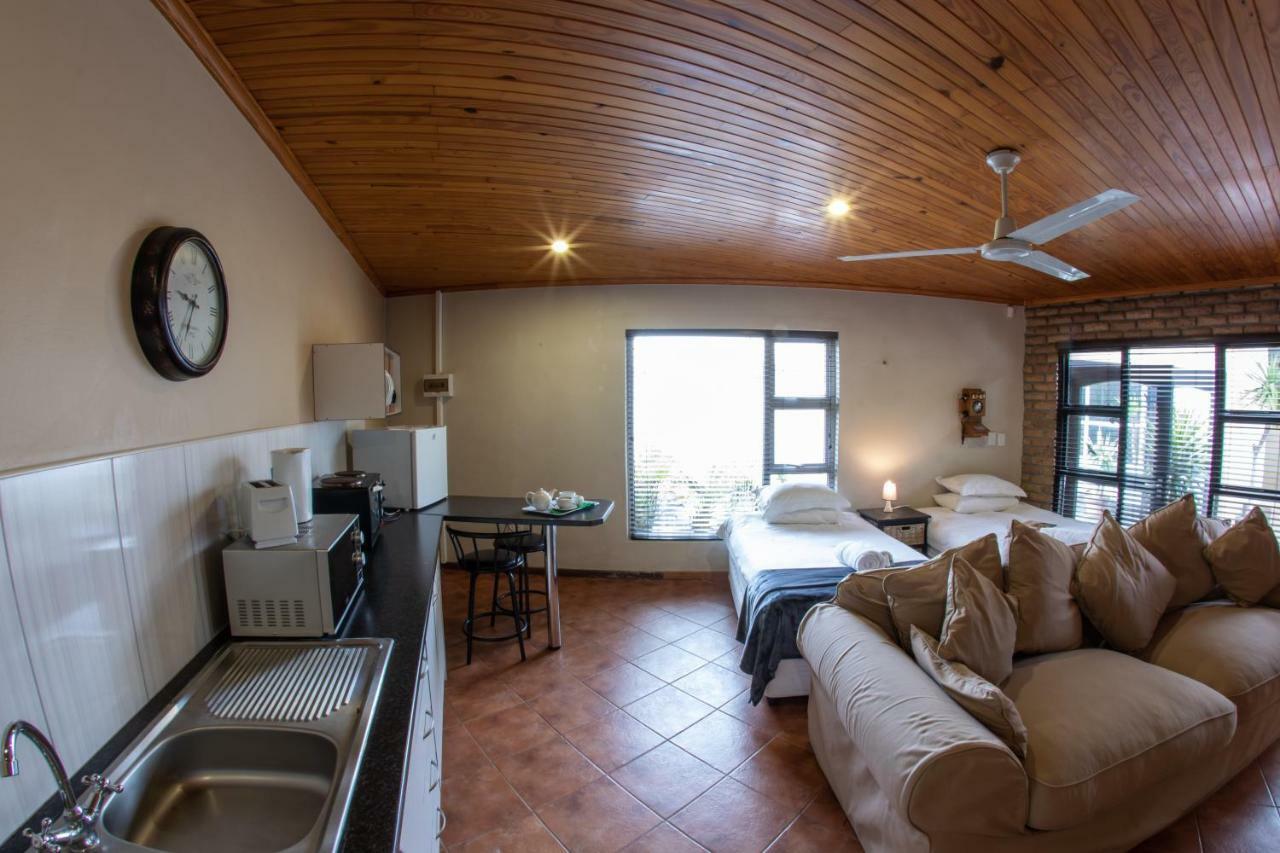 Meransha Self Catering Cc Walvis Bay Extérieur photo