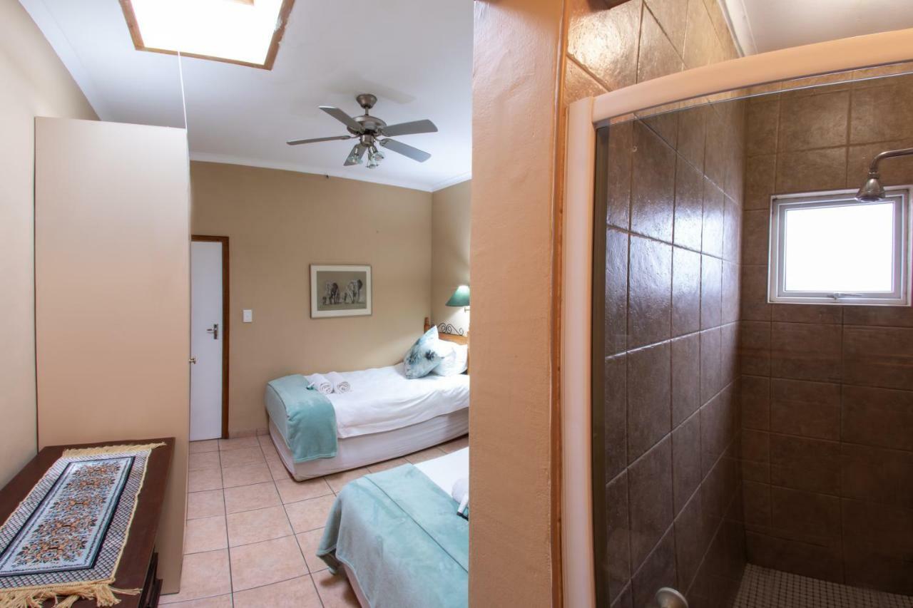 Meransha Self Catering Cc Walvis Bay Extérieur photo